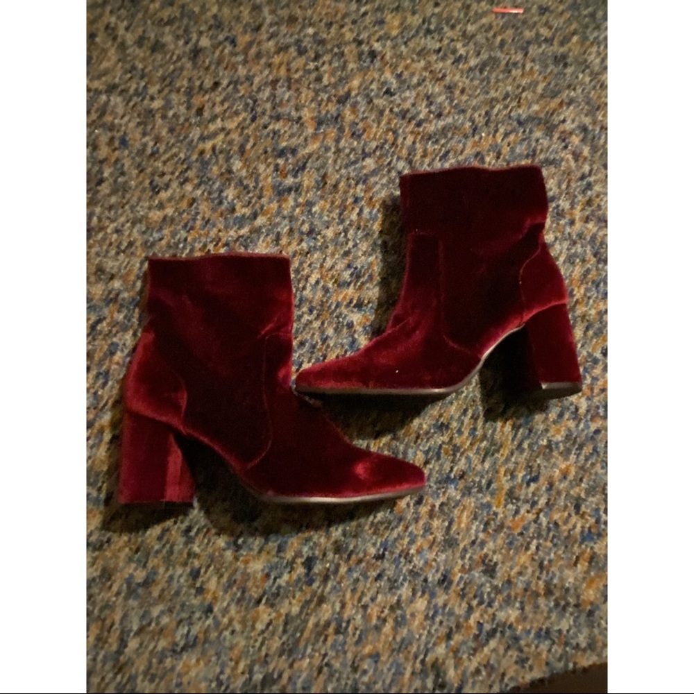 Women’s booties
